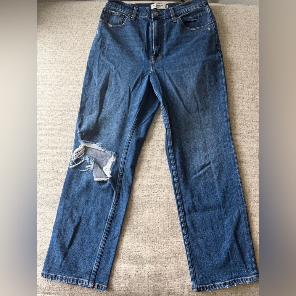 Abercrombie & Fitch Women’s Dark Blue Straight Jeans